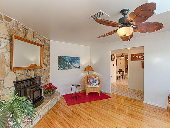 4th image of 133 Fairland Way