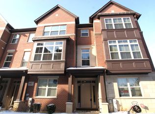 347 Alpine Springs Dr, Vernon Hills, IL 60061