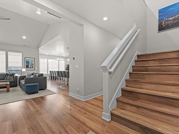 4th image of 5706 SE 79th Ave