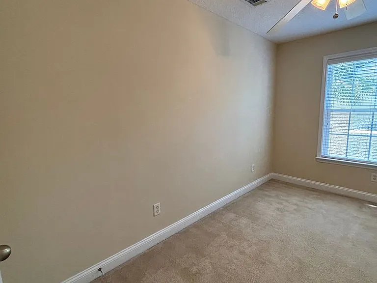 500D Bradwell St — Photo 17