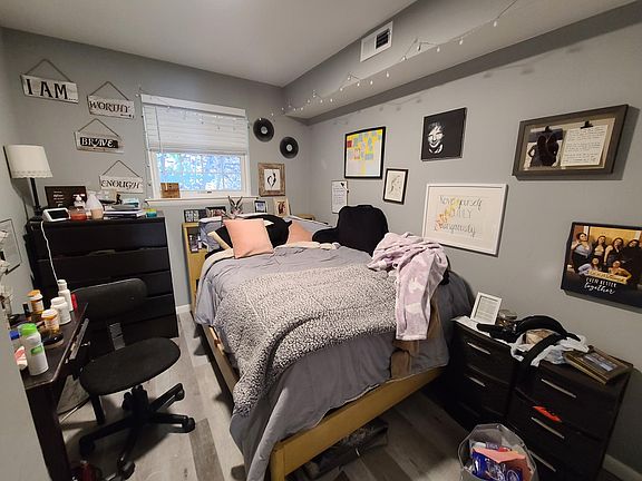 4th image of 219 Parker Ave APT 2