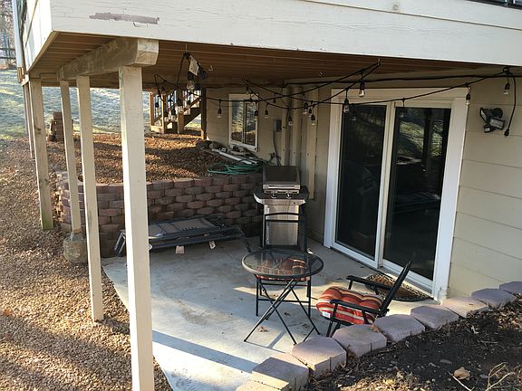 4th image of 120 Sweetwater Dr