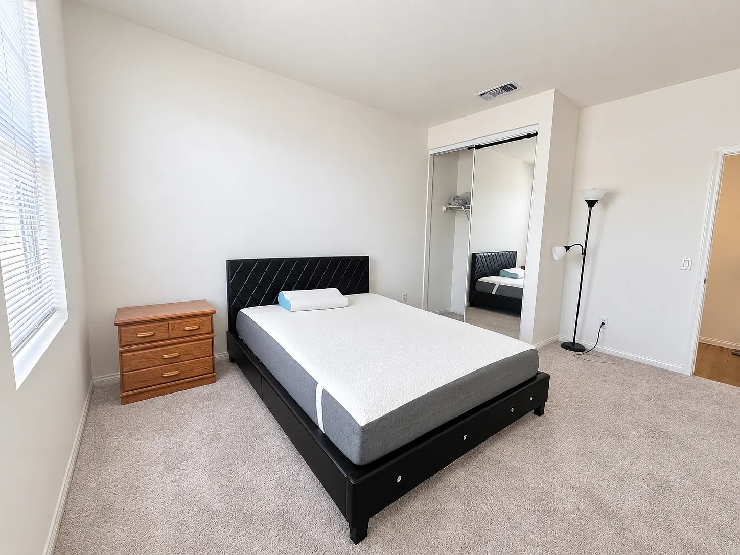 Season Grove Dr, Riverside — Photo 1