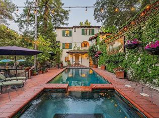 1422 E Palm St, Altadena, CA 91001