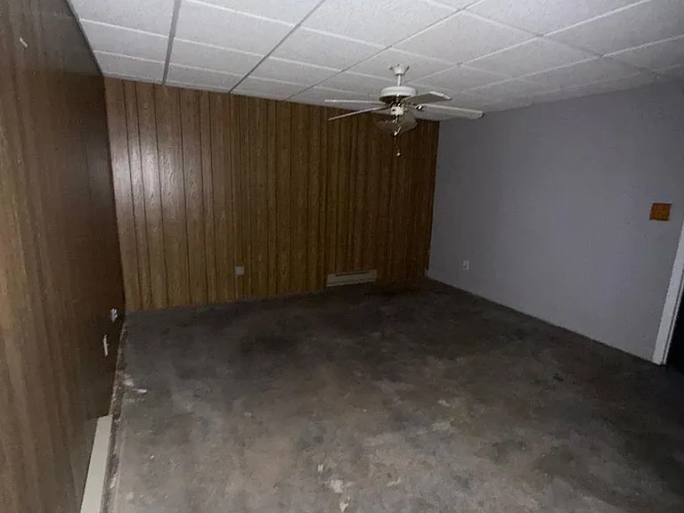 4704 Lawndale Dr #B — Photo 12