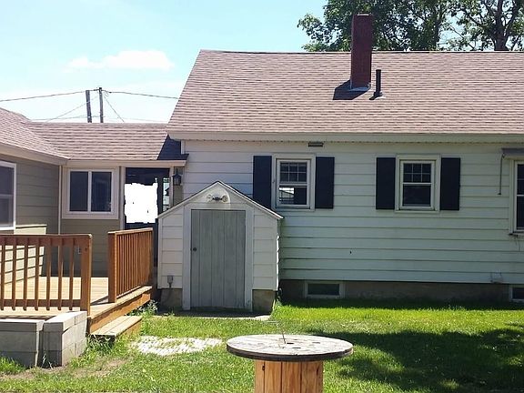 2nd image of 75 Chestnut Street