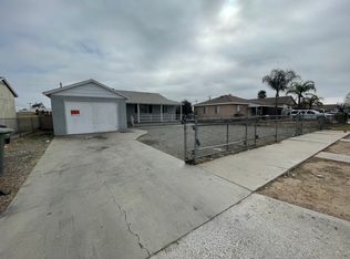 1095 Johns Rd, Perris, CA 92571