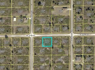 15 W 13th St, Lehigh Acres, FL 33972