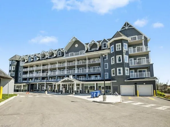 39 Sister Varga Ter #210, Hamilton, ON L9B 1T8