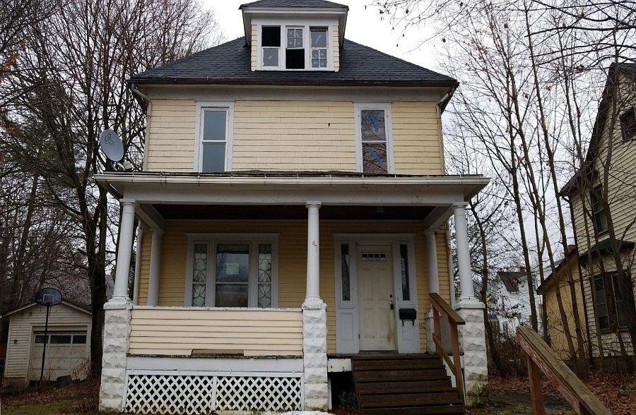 1st image of 47 Linwood Ave