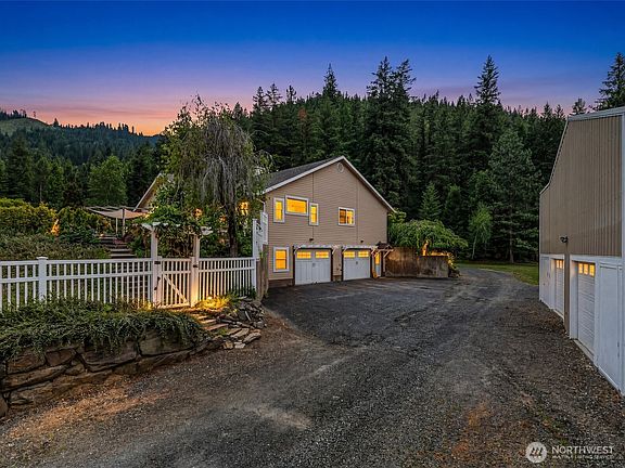 5th image of 1395 Mission Creek