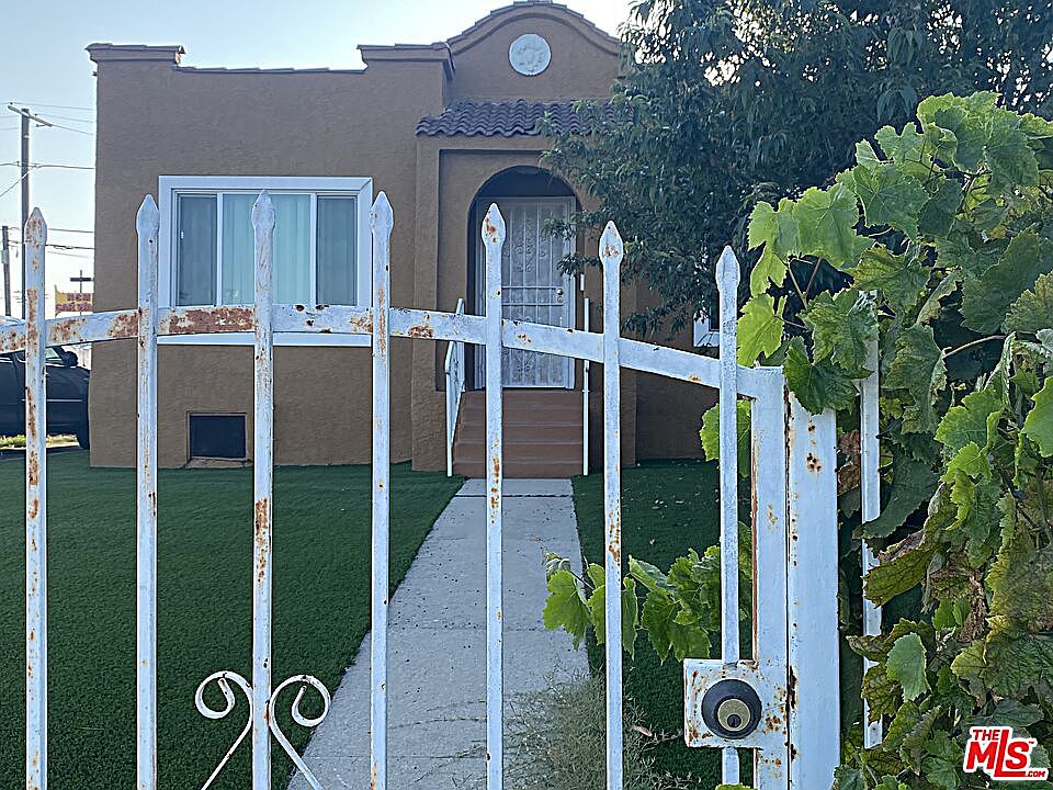 レイチェルページ 5749 Chesley Ave, Los Angeles, CA 90043 | Zillow