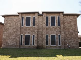 720 Crescent Dr, Desoto, TX