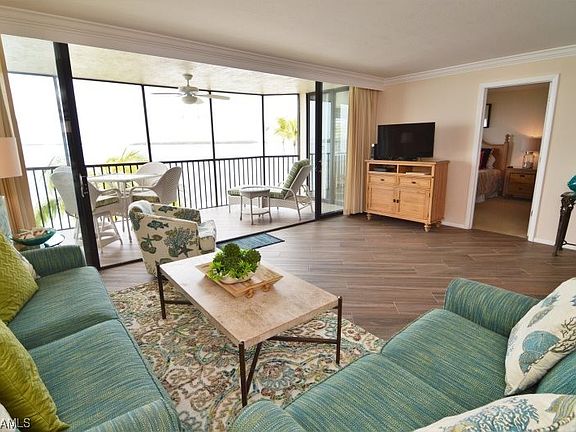 3rd image of 17170 Harbour Point Dr APT 236