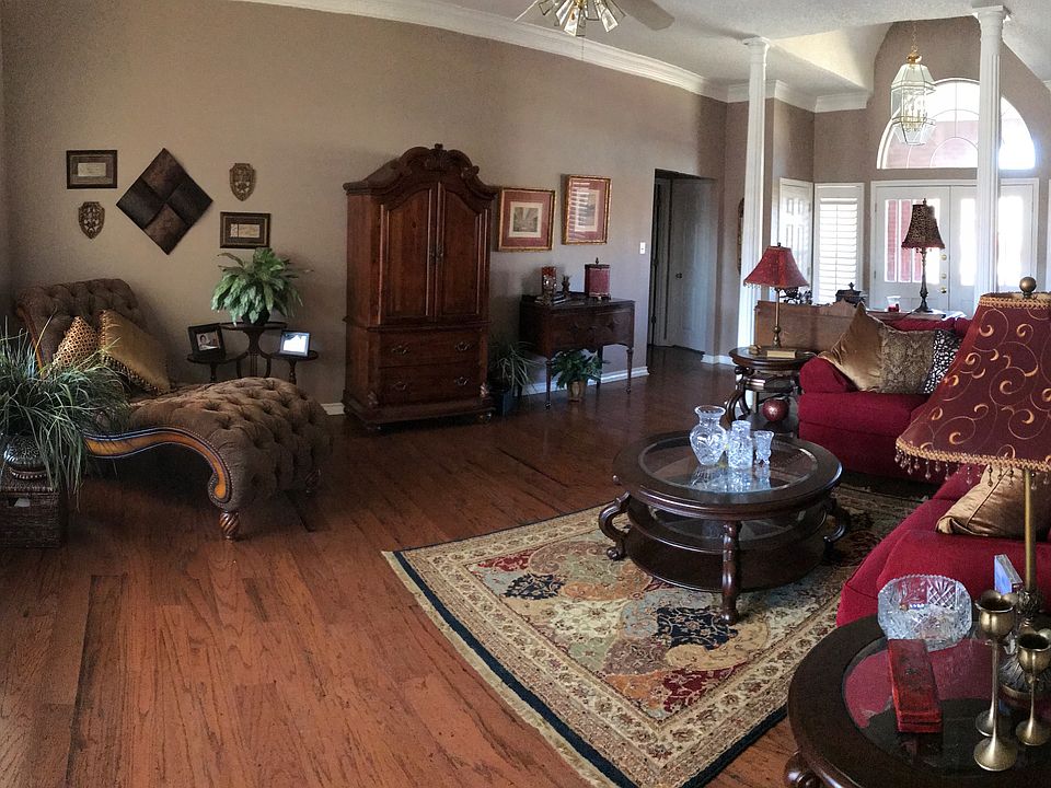 Living Rm