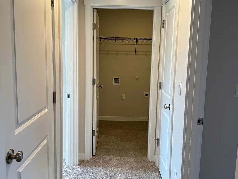 17236 SW Wapato Island Dr — Photo 12
