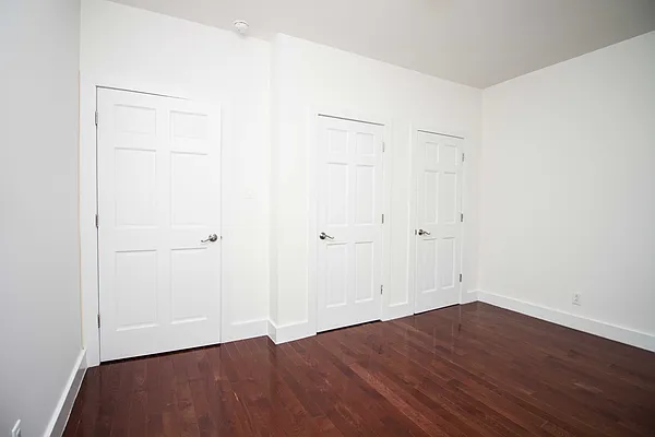 Rented by New Amsterdam Realty Group | media 23