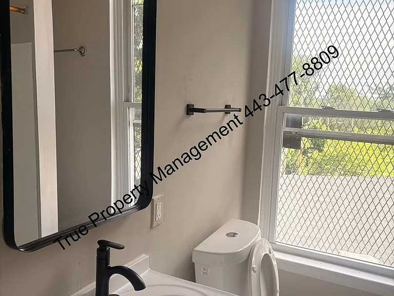 1513 Edmondson Ave — Photo 10