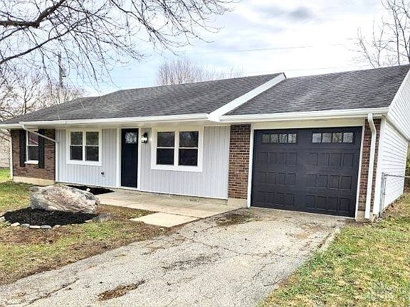 2nd image of 324 Dean Dr