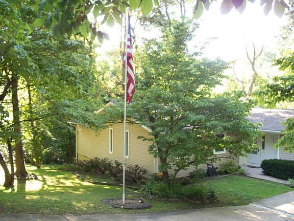 5th image of 1604 Dogwood Dr