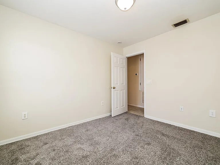 11805 Prickly Pear Way — Photo 14