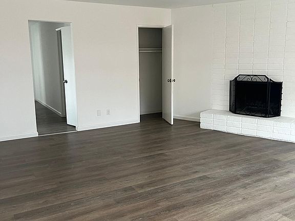 5th image of 2511 Yorkshire Way #1