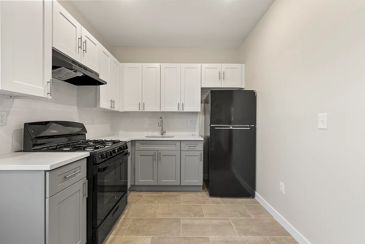 Building Photo - 65 S Harrison St #5