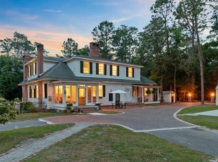 1300 S Main St, Summerville, SC 29483