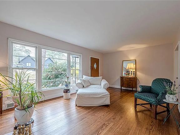 2nd image of 4300 Rickenbacker Way NE