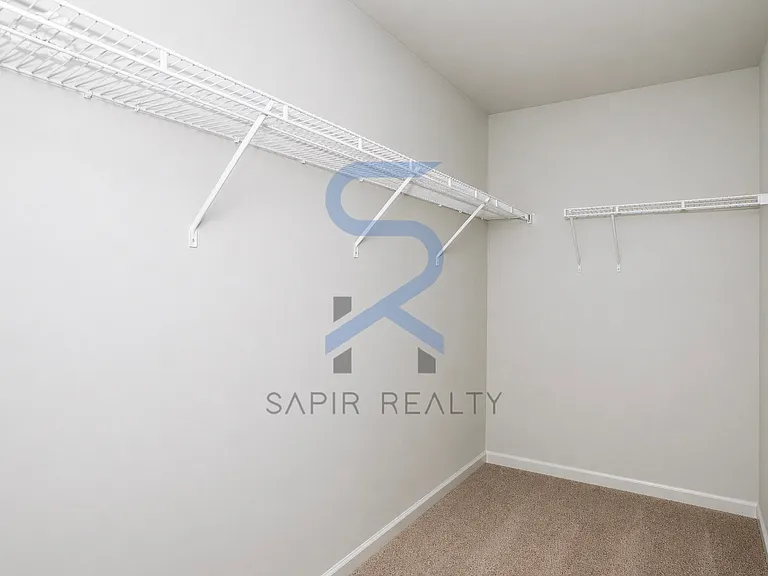 1545 Iris Walk — Photo 10