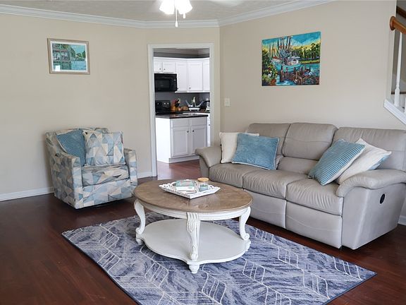 2nd image of 4198 Cypress Ct
