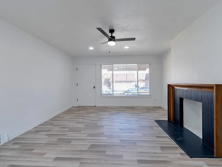 2638-2642 S 800 E — Photo 20
