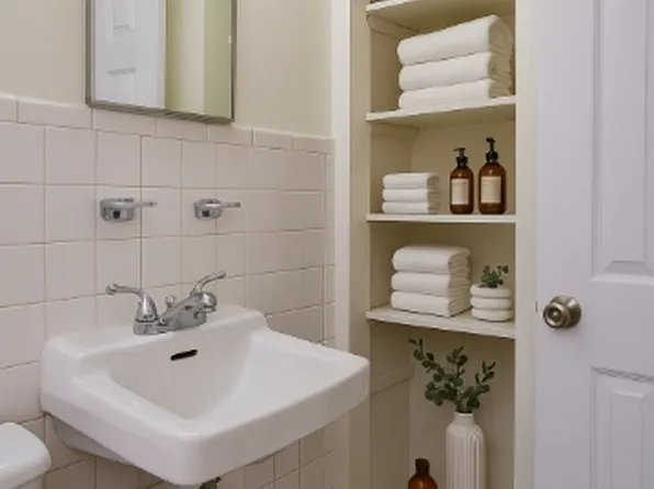 132 Kelly Ave APT 2, Dayton, OH 45404