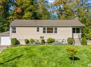 33 Cedar Cir, Stamford, CT 06905