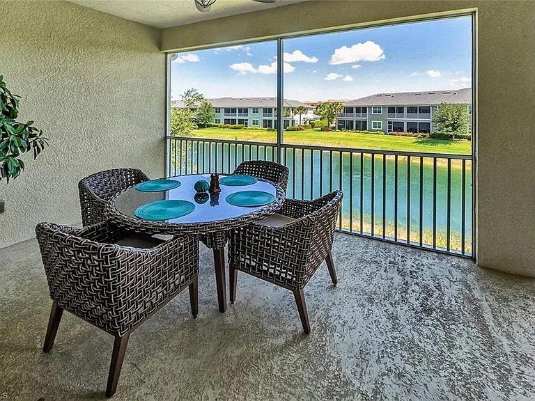 6960 Avalon Cir #807 — Photo 1