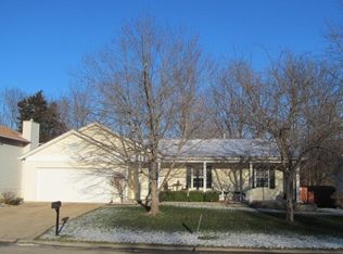 2936 Wheatfield Farms Dr, O'Fallon, MO 63368