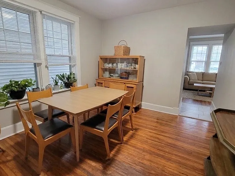 528 Dover Pl — Photo 8