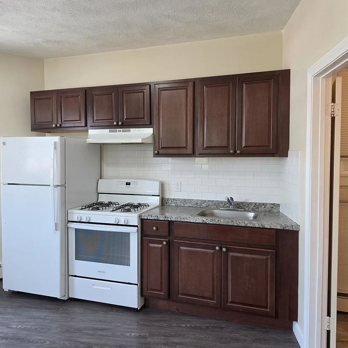 838 Western Ave — Photo 4