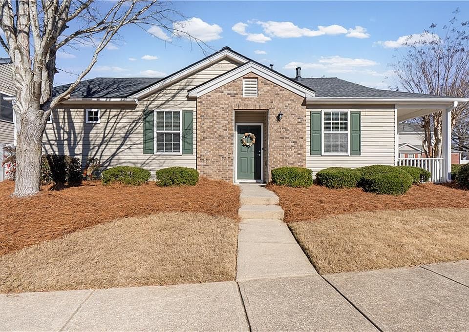 1st image of 278 Hiawassee Dr