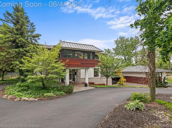 1985 Lone Pine Rd, Bloomfield Hills, MI 48302