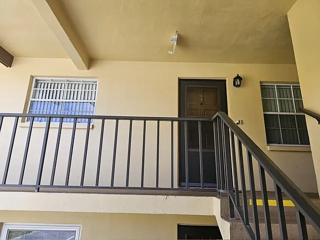 1845 S Highland Ave #15 — Photo 4