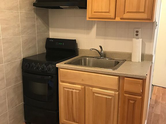 4th image of 1800 Latona St #1
