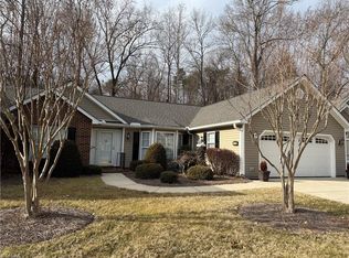 313 Quarterpath Ln, Jamestown, NC 27282