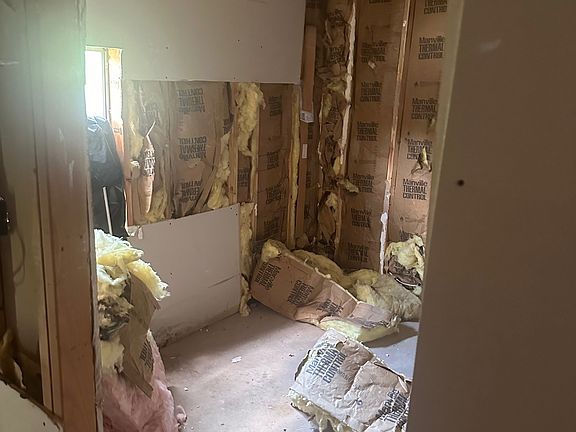 2nd image of 2586 Lee Road 208 #A1