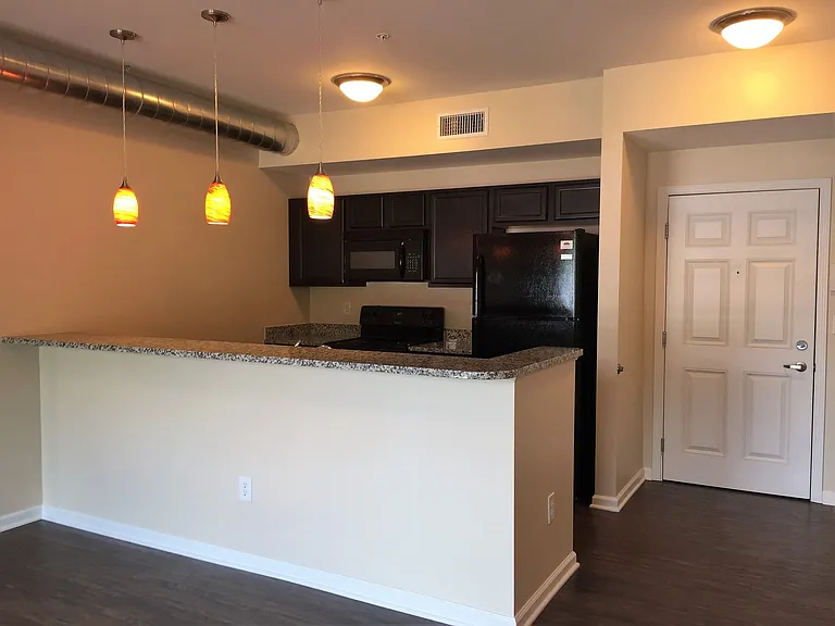 The Gateway Apartments — Photo 25