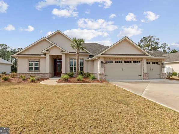 107 Jake Colton Dr, Kingsland, GA 31548