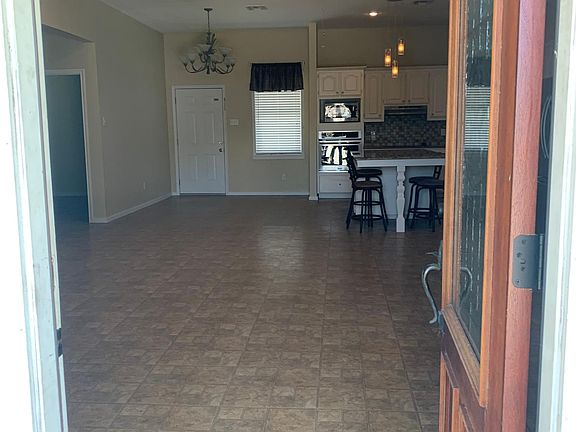 3rd image of 719 W Orleans St #A