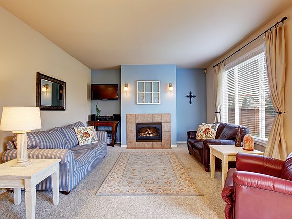 3rd image of 1501 Peach Park Ln