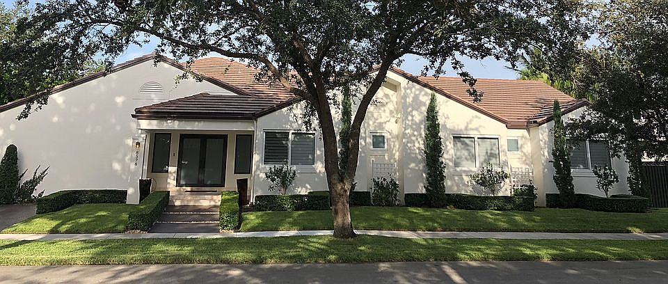 1st image of 8578 Glencairn Ln