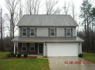 2416 Cricket Ln, Gastonia, NC 28052